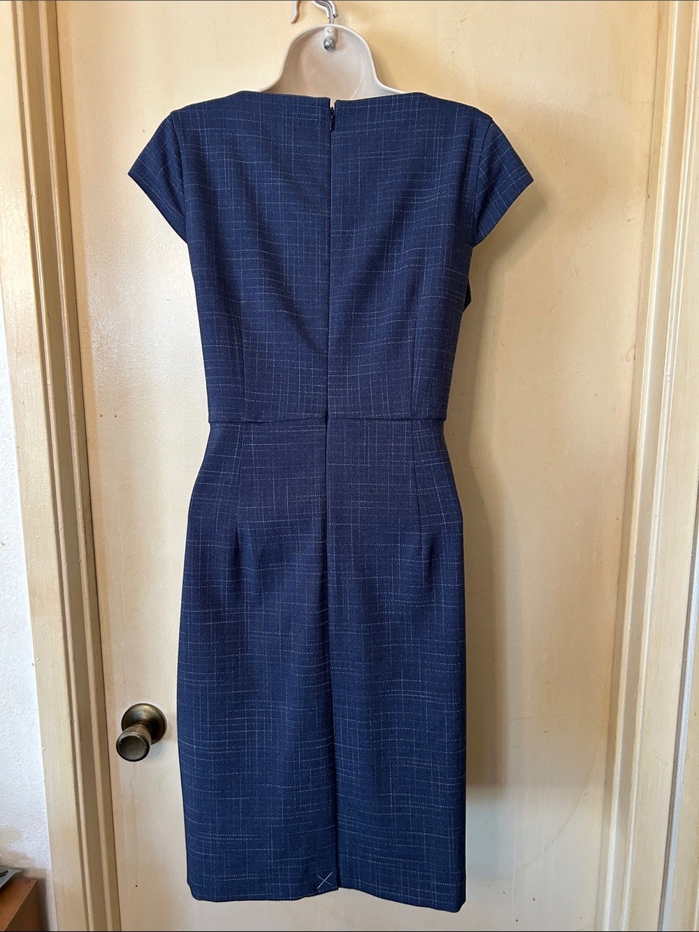 Ann Taylor Steel Blue Subtle Plaid Midi Sheath Dress size 8P NWOT - Picture 8 of 14